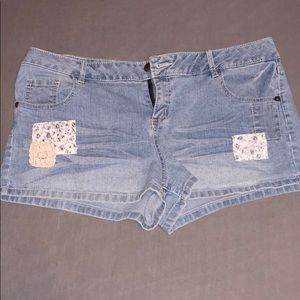 SO jean shorts
